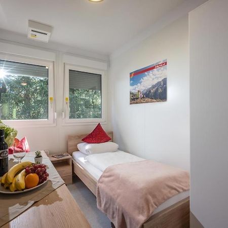 Вилла Container House Герлос Экстерьер фото